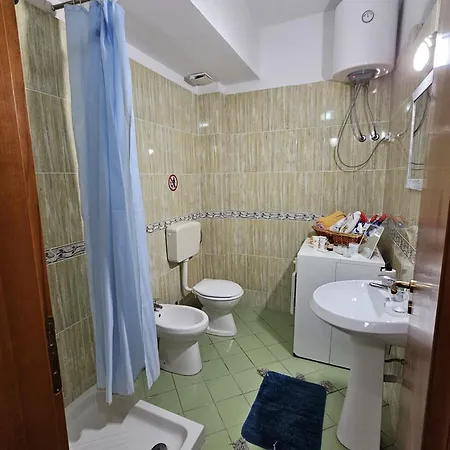 Orikum Apartments Apartament *